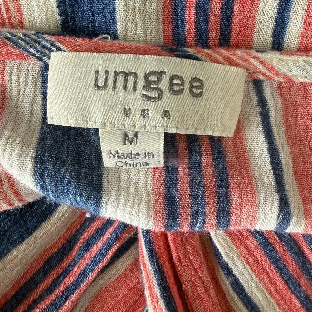 Umgee Women's‎ Striped Twist Front V Neck Dolman Sleeve Top Size Medium - Picture 4 of 5